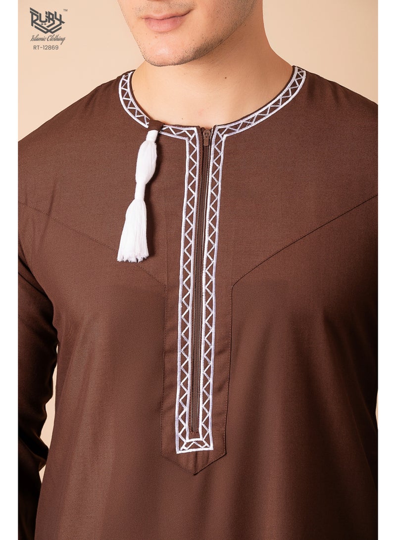 RUBY ISLAMIC CLOTHING Brown Omani/Emirati Dishdasha – Men's Omani/Emirati Style Thobe Kandura Classic - Full-Length Long Sleeve Islamic Jubbah - Image 5